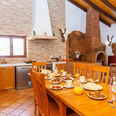 Countryside Retreat House Holiday home Marmelete