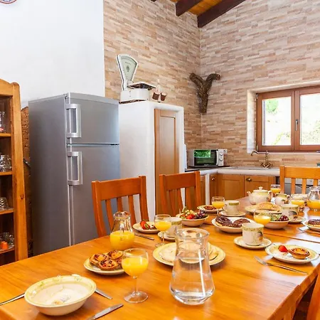 Countryside Retreat House Marmelete