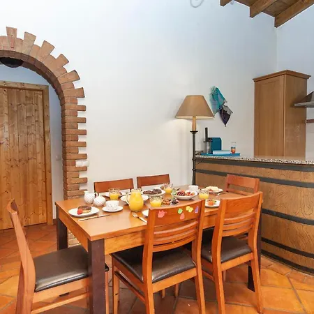 Countryside Retreat House Marmelete